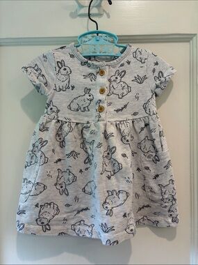 Little Planet Gray Bunny Baby Dress 6-9 months Organic Cotton